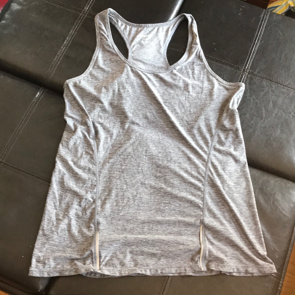 Reebok tank